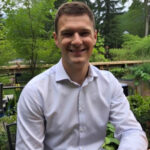 Erik Smyth supports clients with trauma, identity, relationships, & resilience through culturally sensitive, and evidence-informed care.