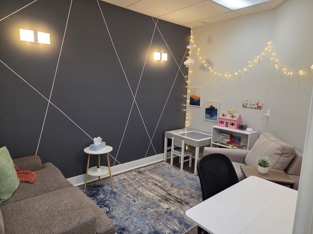Child and family counselling room at OK Clinical Glenmore with a cozy, kid-friendly design